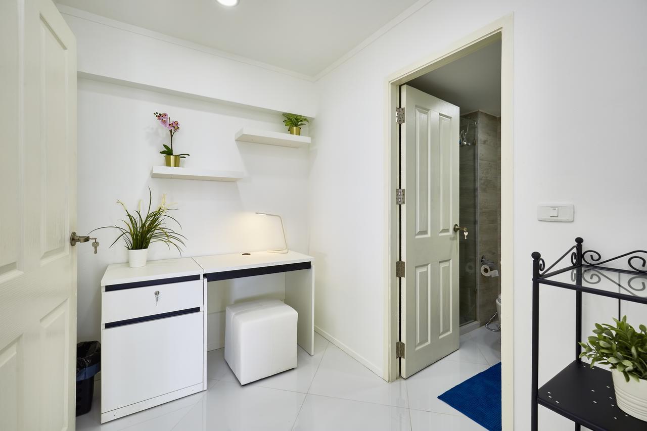 Luxurious Apartment On Jomtien Beach Road エクステリア 写真